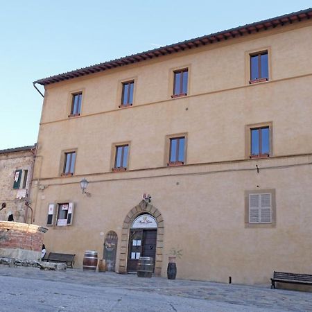 Rooms And Wine Al Castello Monteriggioni Ngoại thất bức ảnh