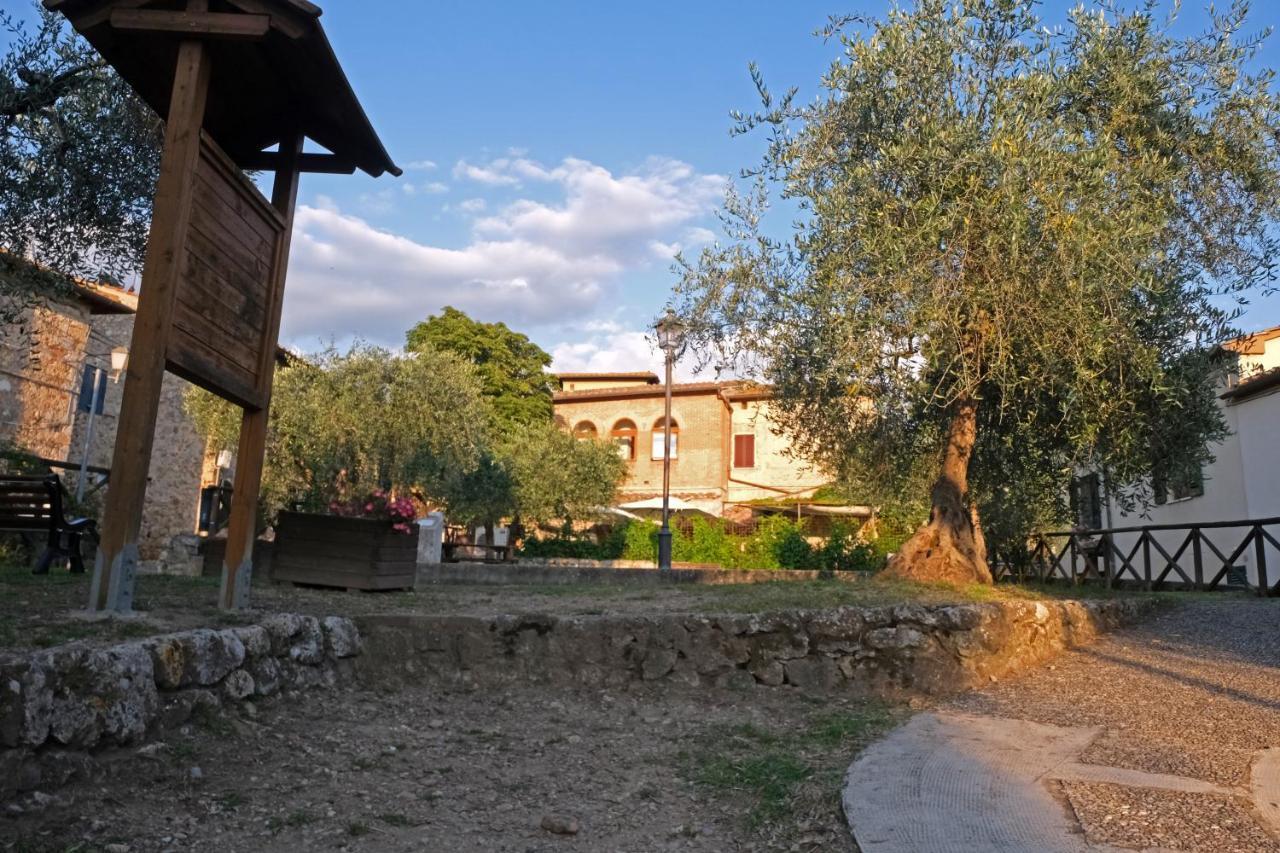Rooms And Wine Al Castello Monteriggioni Ngoại thất bức ảnh