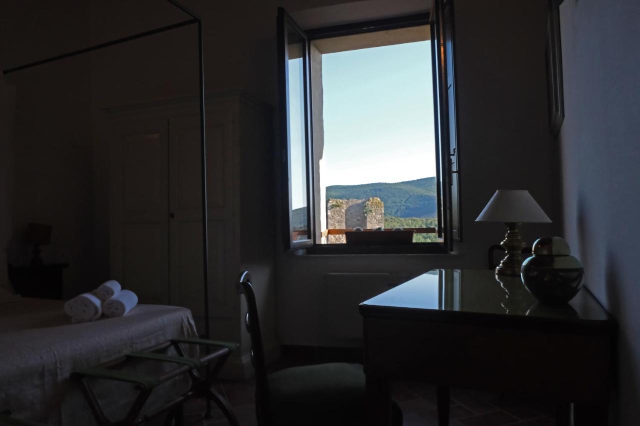 Rooms And Wine Al Castello Monteriggioni Ngoại thất bức ảnh
